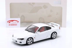 Nissan Silvia S15 Spec-R Aero Baujahr 1999 Aspen weiß 1:18 Solido