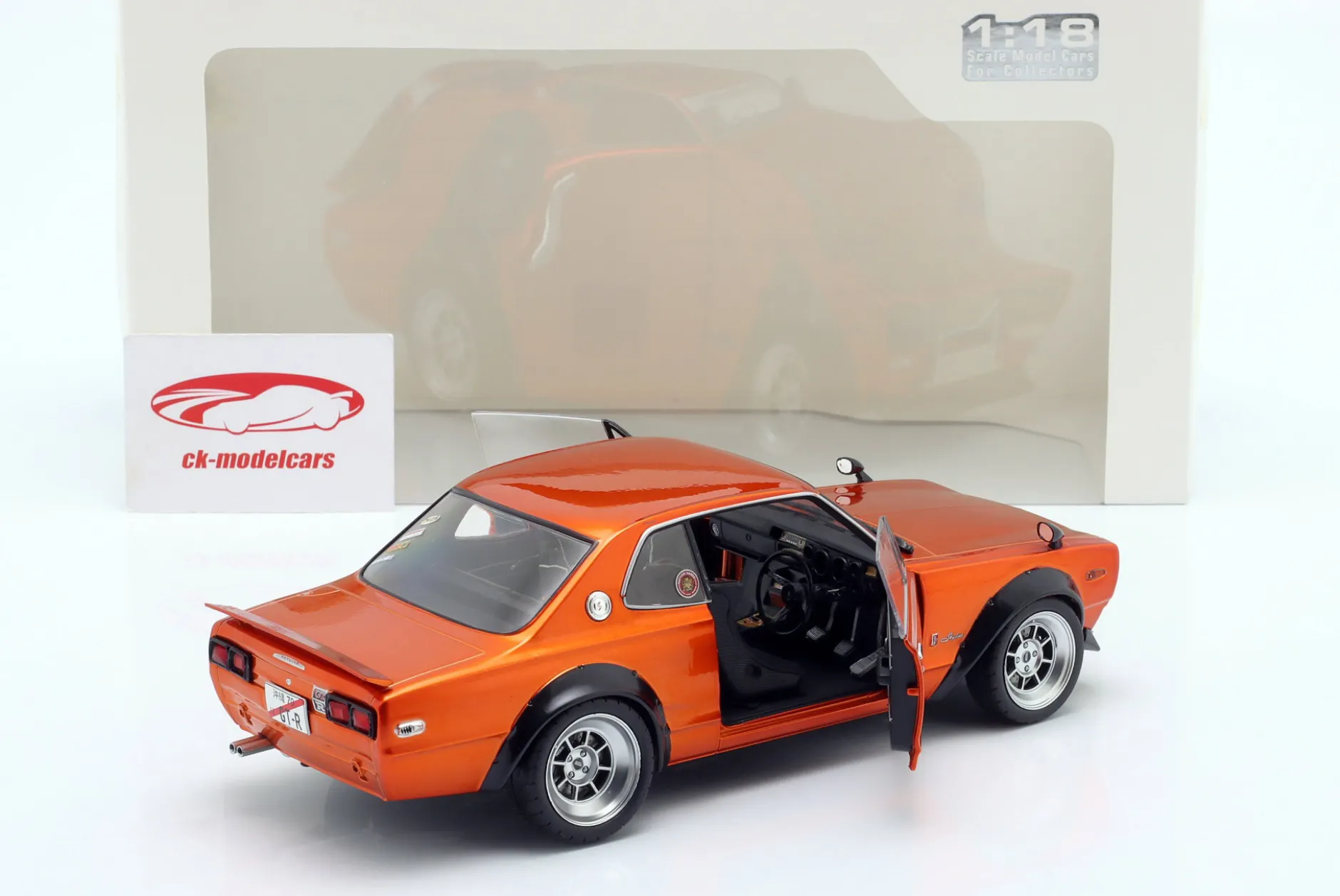 Nissan Skyline (C10) Hakosuka Solido Works 1970 orange metallic 1:18 Solido