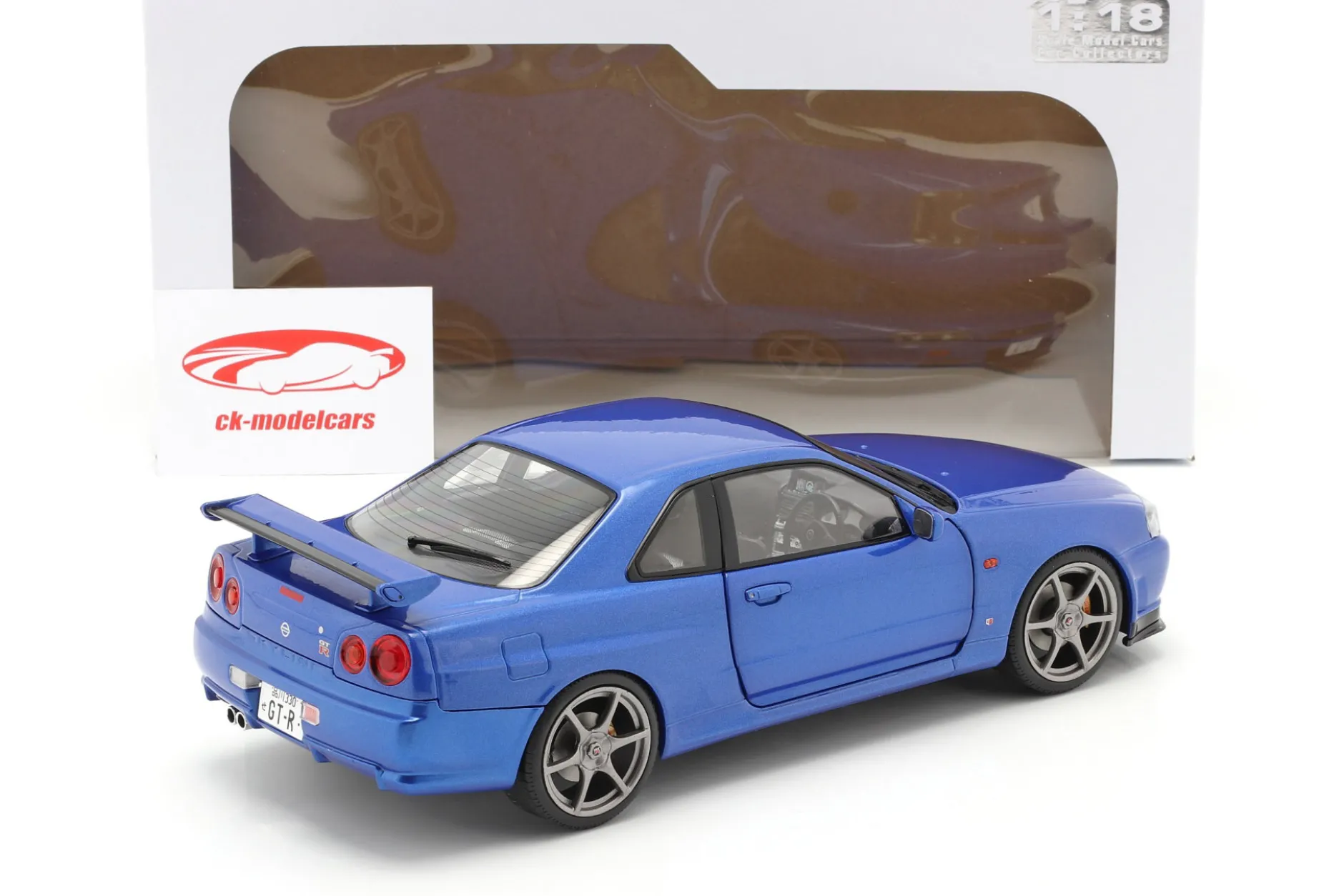 Nissan Skyline GT-R (R34) Baujahr 1999 bayside blau 1:18 Solido
