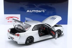 Nissan Skyline GT-R (R34) Nismo Z-tune 2005 silber 1:18 AUTOart