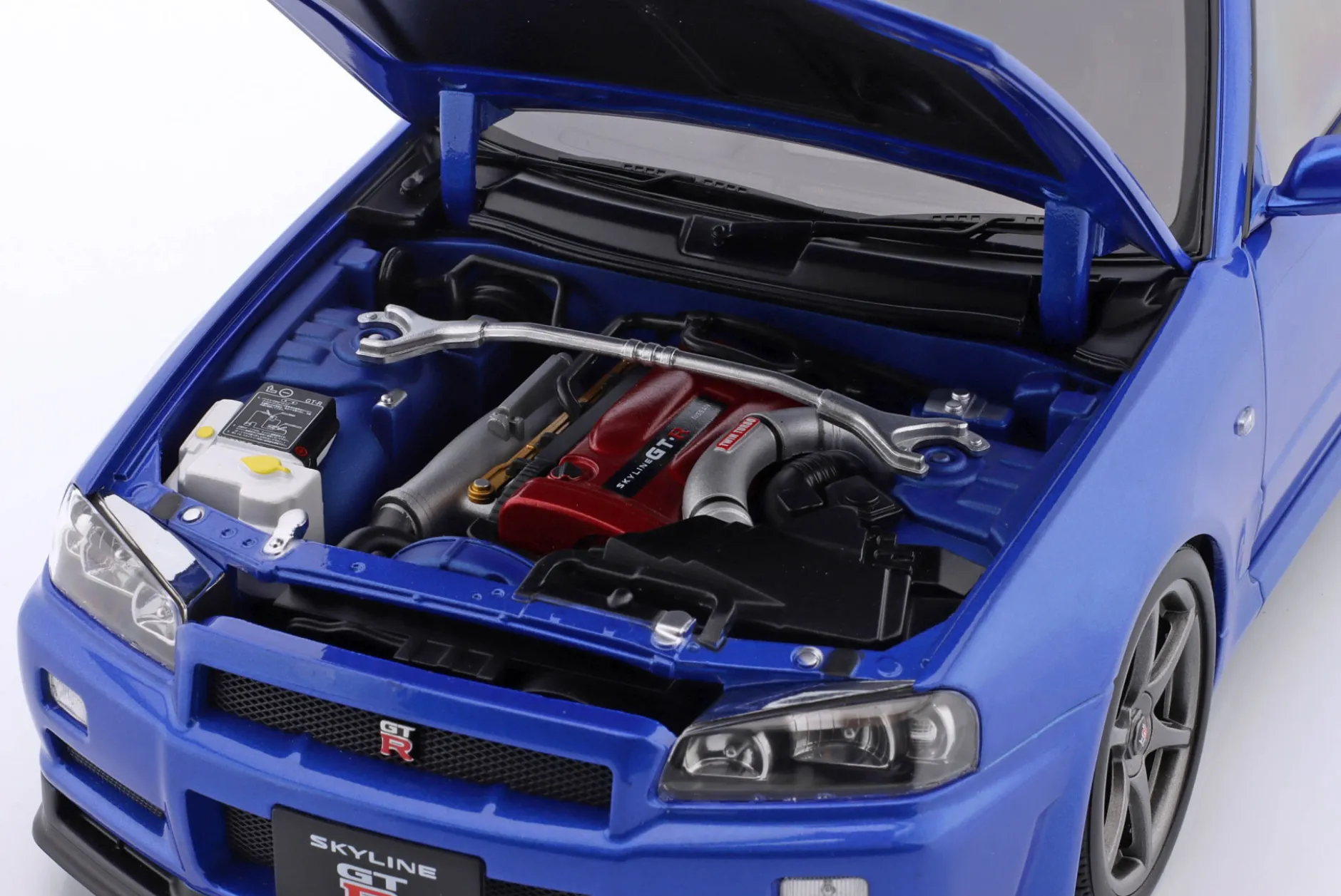 Nissan Skyline GT-R (R34) V-Spec II OEM-Felgen 2001 blau metallic 1:12 KK-Scale