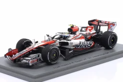 Oliver Bearman Haas VF-26 #87 Japan GP Formel 1 2026 1:43 Spark