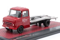 Opel Blitz Hahn Porsche Renntransporter 1966-1976 rot 1:43 Matrix
