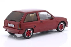 Opel Corsa A Custom dunkelrot metallic 1:18 ModelCar Group