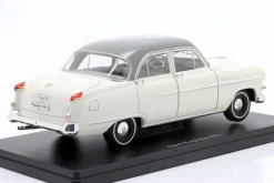 Opel Kapitän Baujahr 1954 weiß / grau 1:24 Hachette