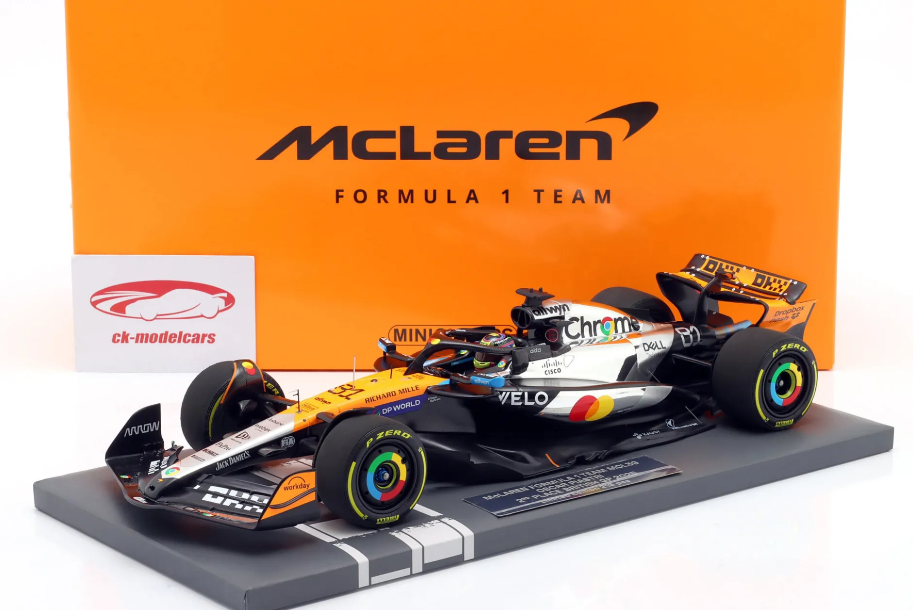 Oscar Piastri McLaren MCL39 #81 2nd British GP Formel 1 2025 1:18 Minichamps