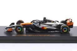 Oscar Piastri McLaren MCL39 #81 2nd British GP Formel 1 2025 1:64 Minichamps