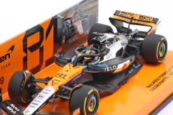 Oscar Piastri McLaren MCL39 #81 2nd British GP Formel 1 2025 1:43 Minichamps