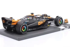 Oscar Piastri McLaren MCL60 #81 3rd Japan GP Formel 1 2023 1:18 Minichamps