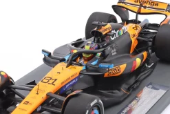 Oscar Piastri MCL39 #81 Sieger China GP Formel 1 2025 1:18 Minchamps