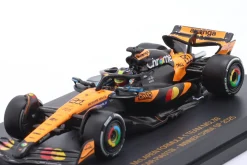 Oscar Piastri MCL39 #81 Sieger China GP Formel 1 2025 1:64 Minchamps
