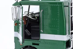 Peterbilt 352 Pacemaker SZM 1977-1979 grün metallic / weiß 1:18 Road Kings