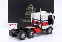 Peterbilt 352 Pacemaker SZM 1977-1979 weiß / rot / blau 1:18 Road Kings