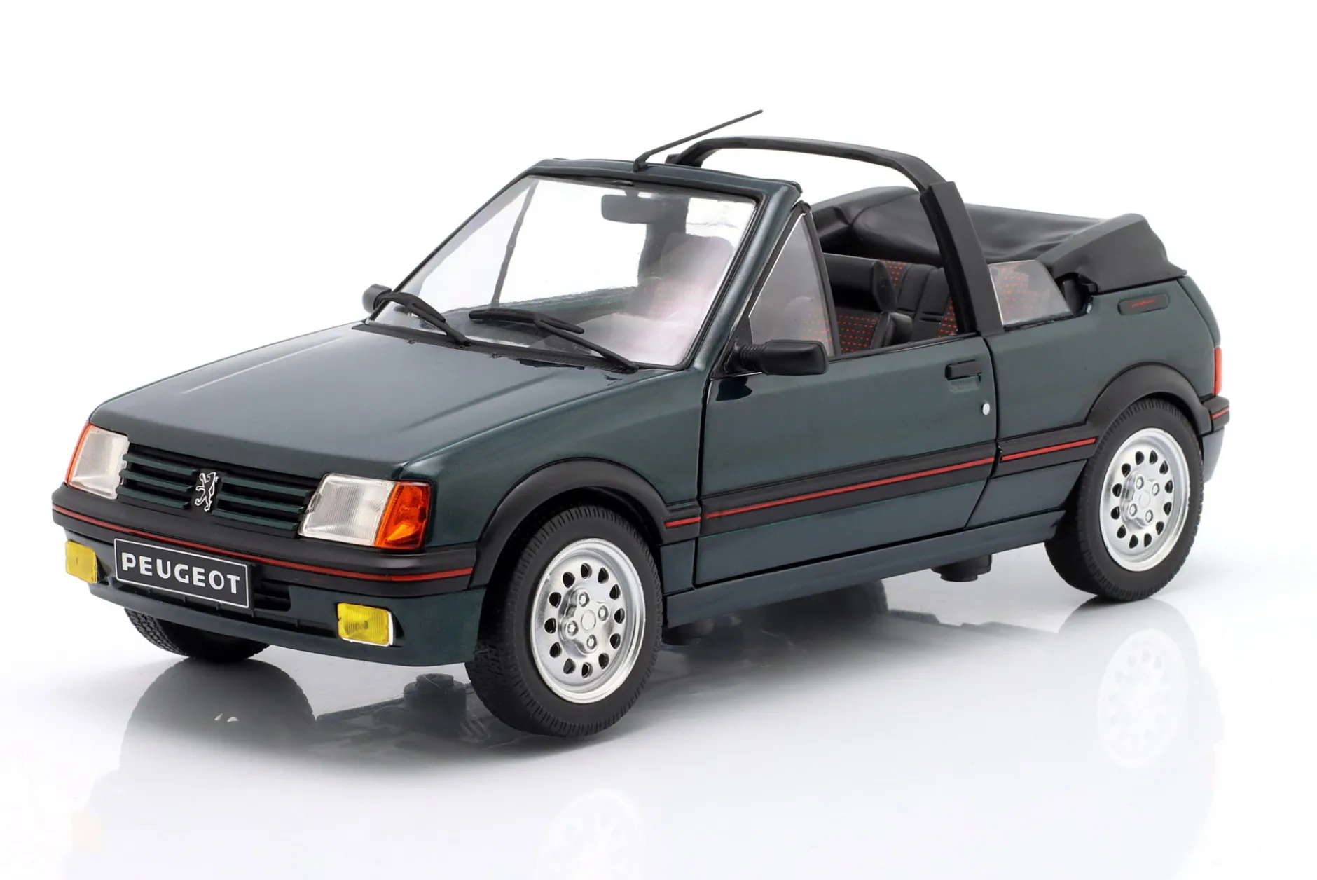 Peugeot 205 CTI Baujahr 1986 dunkelgrün metallic 1:18 Solido