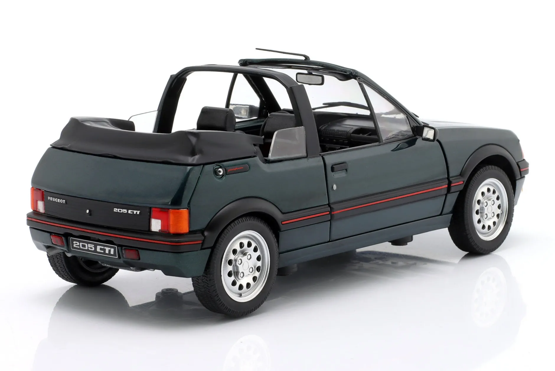 Peugeot 205 CTI Baujahr 1986 dunkelgrün metallic 1:18 Solido