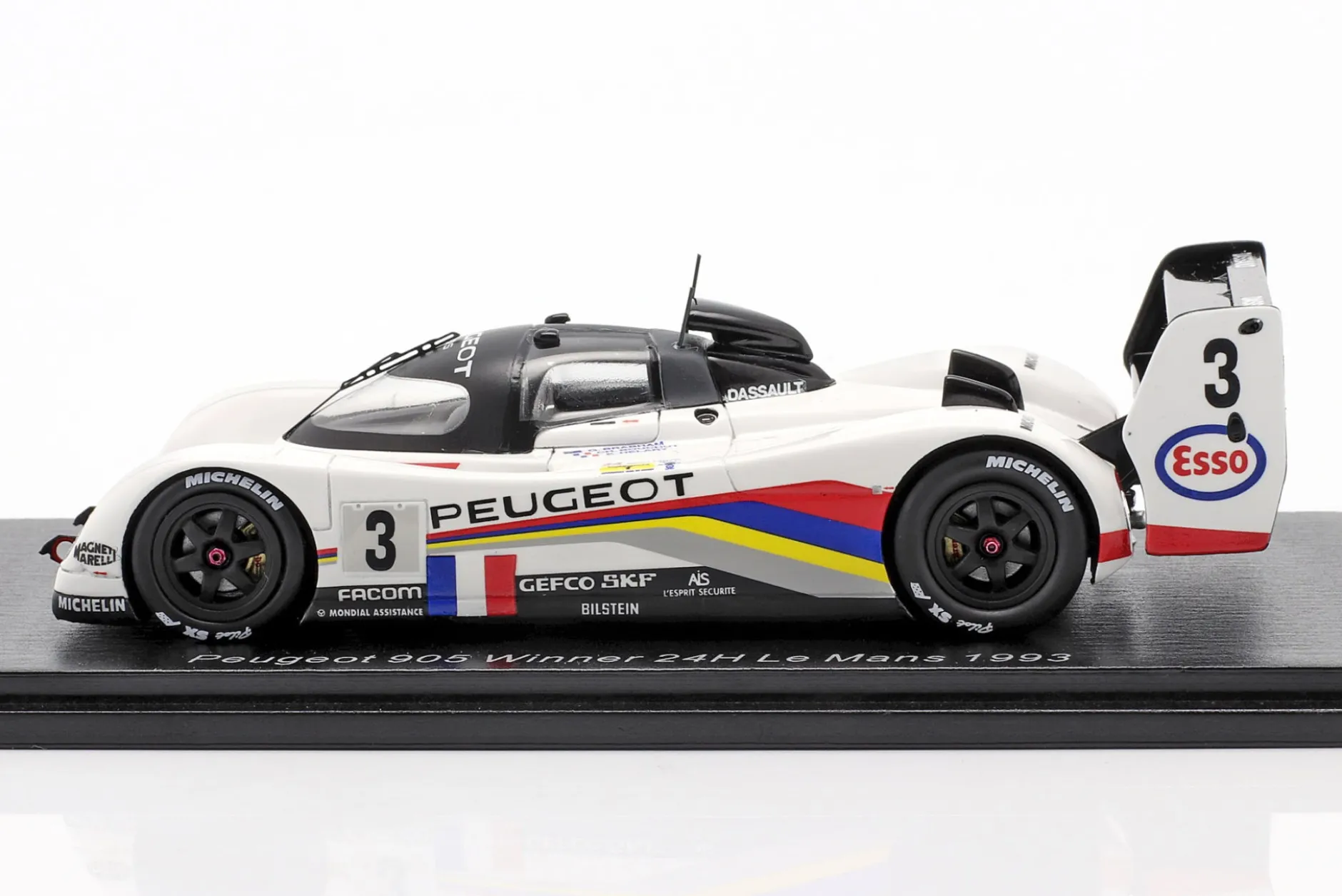 Peugeot 905 Evo #3 Sieger 24h LeMans 1993 Helary, Bouchut, Brabham 1:43 Spark
