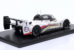 Peugeot 905 #1 Sieger 24h LeMans 1992 Warwick, Dalmas, Blundell 1:43 Spark