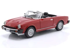 Pininfarina Spidereuropa Baujahr 1982 dunkelrot 1:18 TOURING