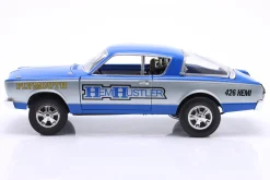 Plymouth Barracuda 426 Hemi Hustler Baujahr 1966 blau / grau 1:18 GMP
