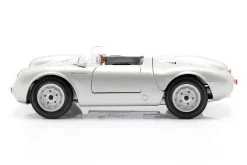 Porsche 550 A Spyder Baujahr 1950 silber 1:18 Maisto