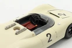 Porsche 910-8 Bergspyder #2 Sieger Alpen-Bergpreis 1967 R. Stommelen 1:18 Matrix