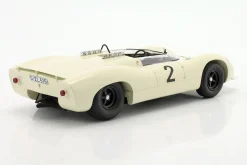 Porsche 910-8 Bergspyder #2 Sieger Alpen-Bergpreis 1967 R. Stommelen 1:18 Matrix