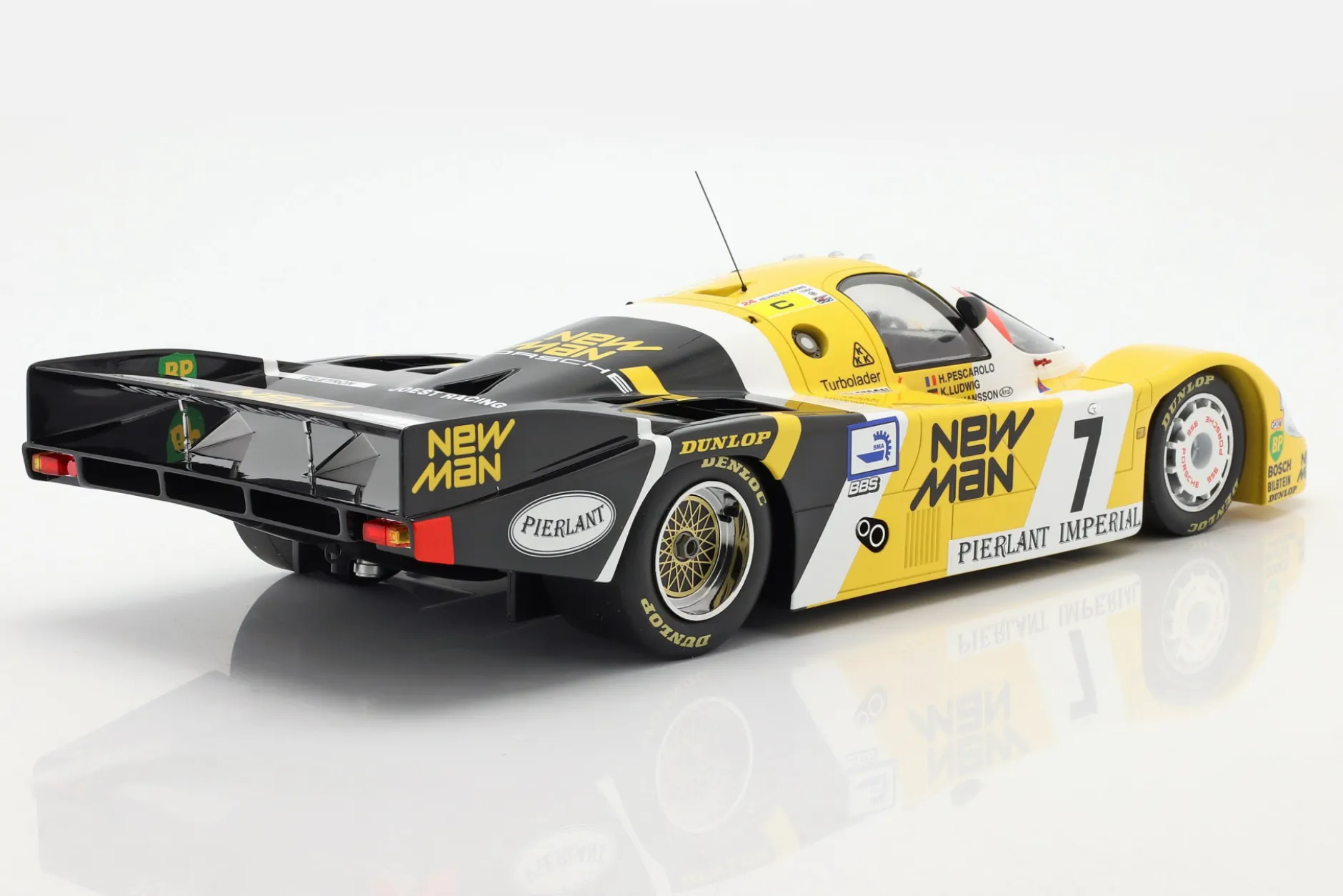 Porsche 956B #7 Sieger 24h LeMans 1984 Pescarolo, Ludwig 1:12 CMR