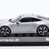 Porsche 911 Carrera (992.2) Baujahr 2025 eisgraumetallic 1:43 Minichamps