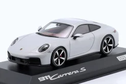 Porsche 911 Carrera (992.2) Baujahr 2025 eisgraumetallic 1:43 Minichamps