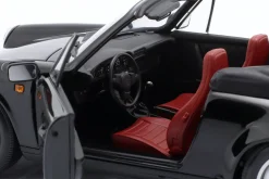 Porsche 911 Carrera 3.2 Cabriolet Baujahr 1983 schwarz 1:18 Minichamps
