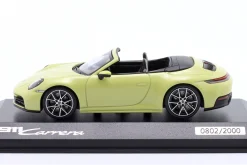Porsche 911 (992.2) Carrera Cabriolet 2024 cartagenagelb 1:43 Minichamps