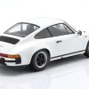 Porsche 911 Carrera Coupe Baujahr 1983 weiß 1:18 KK-Scale