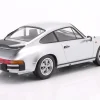 Porsche 911 Carrera Coupe 3.2 1988 250.000 mit Heckspoiler 1:18 KK-Scale