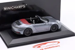 Porsche 911 (992.2) Carrera GTS Cabriolet 2024 vanadiumgrau metallic 1:43 Minichamps