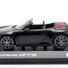 Porsche 911 (992.2) Carrera GTS Cabriolet 2024 schwarz 1:43 Minichamps