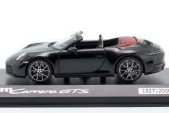 Porsche 911 (992.2) Carrera GTS Cabriolet 2024 schwarz 1:43 Minichamps