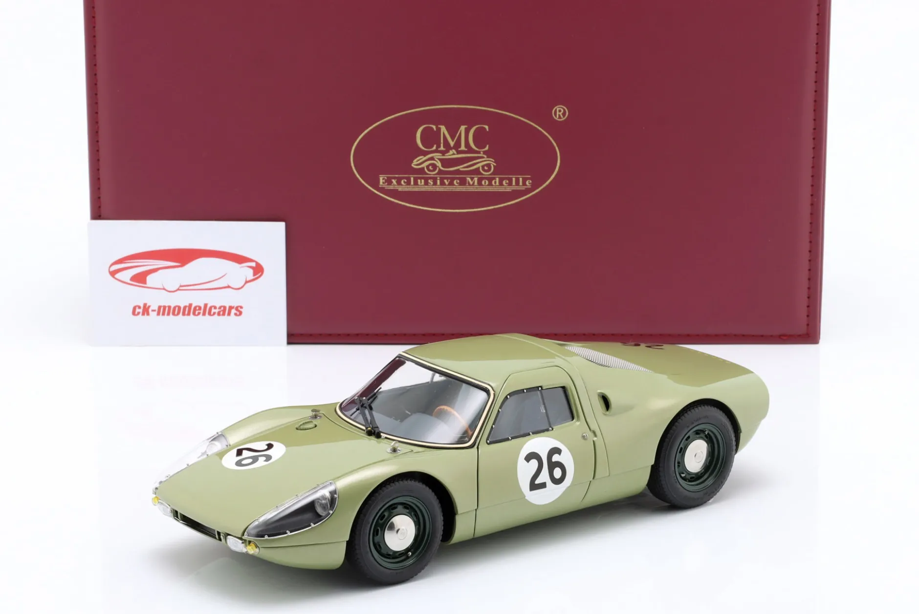 Porsche 904 Carrera GTS #26 Silverstone Int. Grand Touring 1964 I. Ireland 1:18 CMC