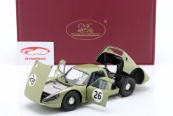 Porsche 904 Carrera GTS #26 Silverstone Int. Grand Touring 1964 I. Ireland 1:18 CMC