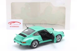 Porsche 911 Carrera 3.0 RSR IROC Baujahr 1974 mintgrün 1:18 Solido