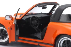 Porsche 911 3.2 Carrera Targa Baujahr 1983 orange 1:18 Minichamps