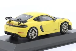 Porsche 718 (982) Cayman GT4 RS 2021 gelb / Neodym-Felgen 1:43 Minichamps