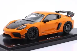 Porsche 718 Cayman GT4 RS (982) Manthey Kit 2024 pastell orange 1:18 Spark