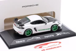 Porsche 718 (982) Cayman GT4 RS Tribute to RS 2.7 weiß / grün 1:43 Minichamps