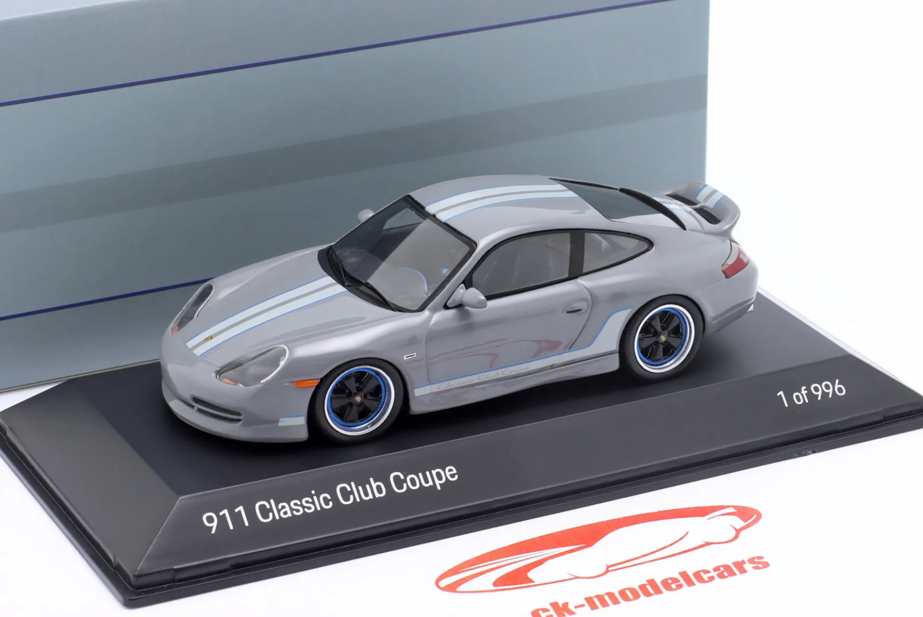 Porsche 911 (996) Classic Club Coupe 2022 sportgrau metallic 1:43 Spark