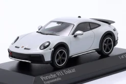 Porsche 911 Dakar Baujahr 2022 Eisgraumetallic 1:43 Minichamps