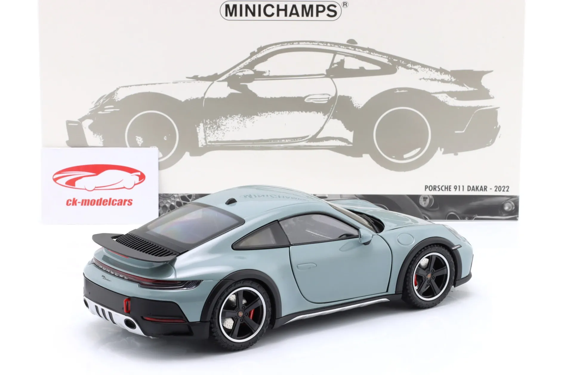Porsche 911 (992) Dakar Baujahr 2022 grün metallic 1:18 Minichamps