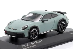 Porsche 911 Dakar Baujahr 2022 shadegrün metallic 1:43 Minichamps