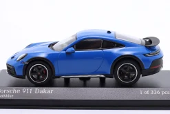 Porsche 911 (992) Dakar Baujahr 2022 sharkblue 1:43 Minichamps