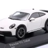 Porsche 911 (992) Dakar Baujahr 2022 weiß 1:43 Minichamps