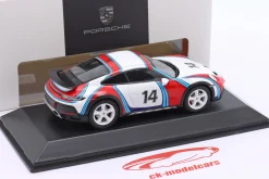 Porsche 911 (992) Dakar #14 Rallye 1978 Martini Design 1:43 Spark